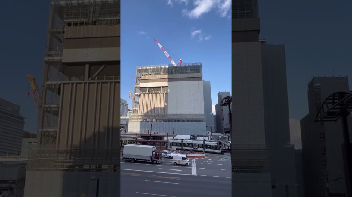 【広島駅再開発】7階映画館フロアに新外壁パネルが登場！　2023.2.8撮影　完成まで毎週撮影！　2025年春開業の広島新駅ビル　JR西日本　広島駅南口広場再整備等工事